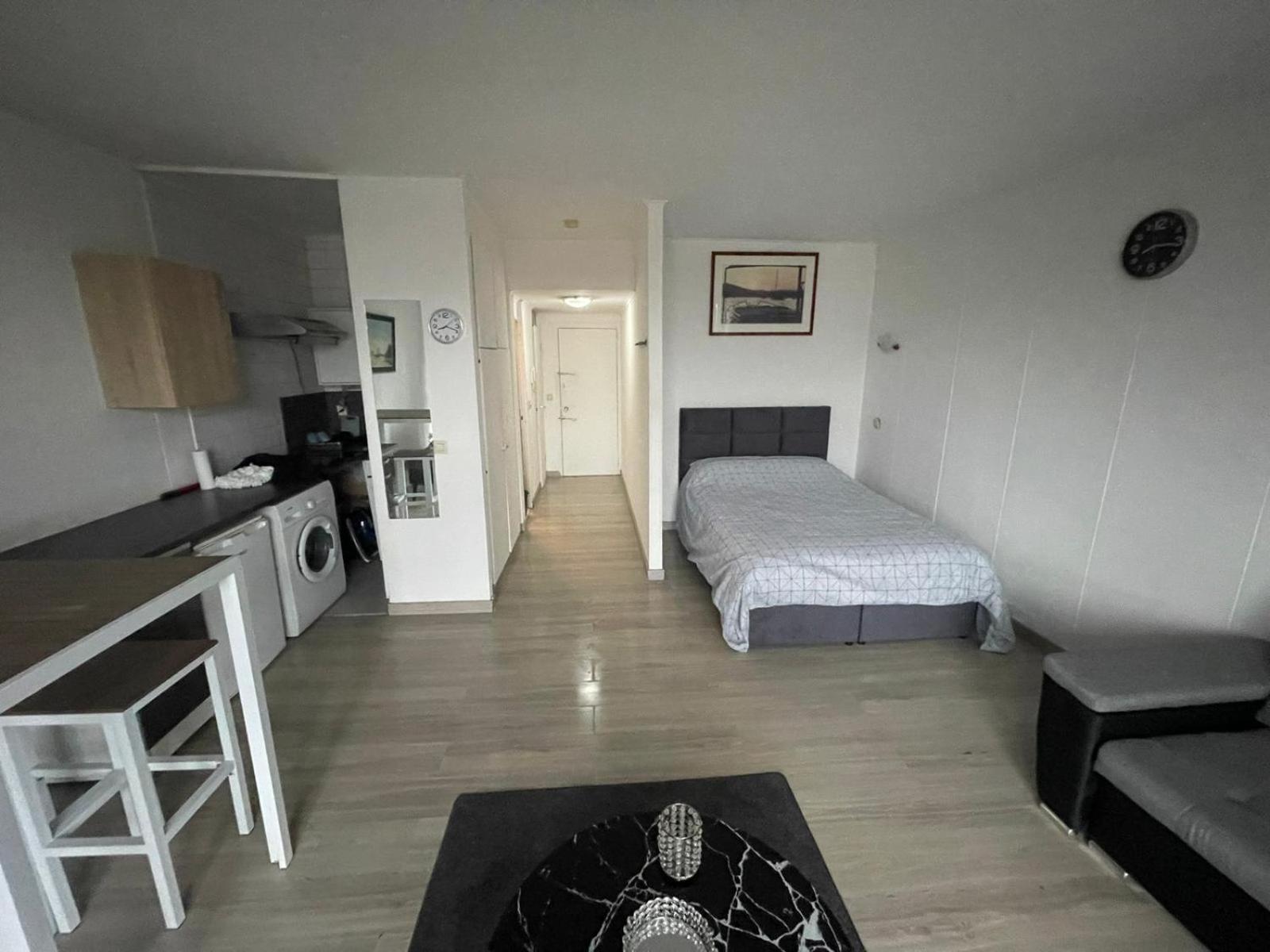 Appartement Elegant A Louise, Quartier Prestige De Brussel